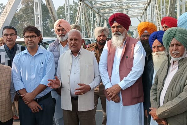 Punjab to renovate canals, minors: Goyal