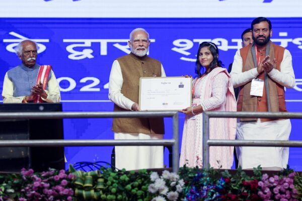 PM: Govt has taken unprecedented steps for women empowerment in last 10 years