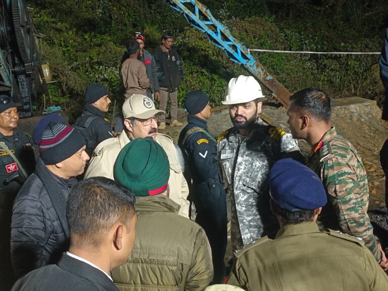 Indian Navy deploys team for rescue of trapped miners in Assam