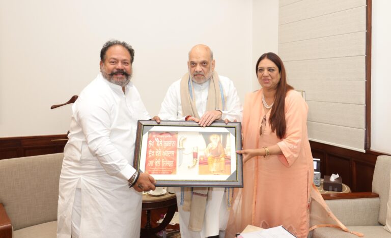 Amit Shah assures Mayor Babla to discuss Chandigarh MCC financial issues with Governor