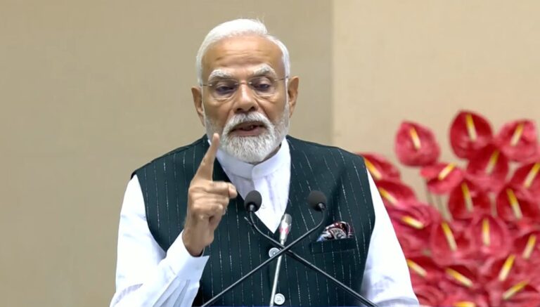 Don’t look back, set new goals: PM Modi tells bureaucrats