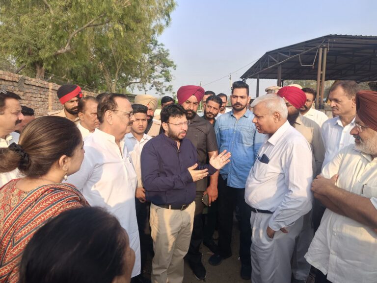 Minister Dr. Ravjot Singh pulls up civic body officials during surprise inspection