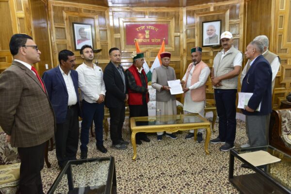 Himachal farmers urge PM Modi to ban Turkey apple imports