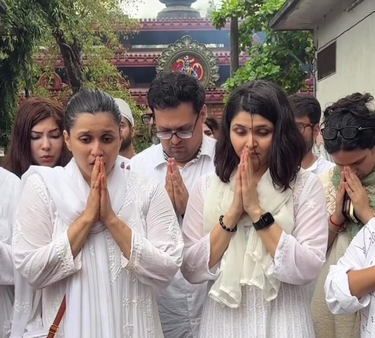Priyanka Chopra pays tribute as Mannara Chopra’s father passes away