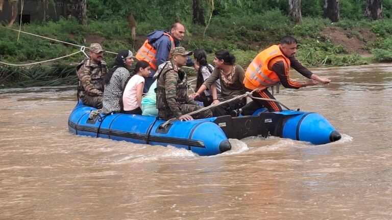 Army helicopters rescue 27 people in Punjab floods