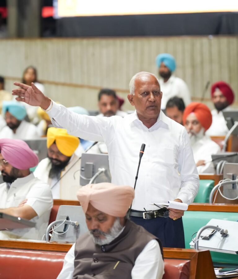 Goyal accuses Opposition of misleading House during flood debate