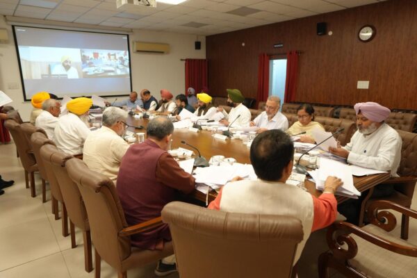 Punjab approves sand relief policy, announces Rs 20,000 per acre aid
