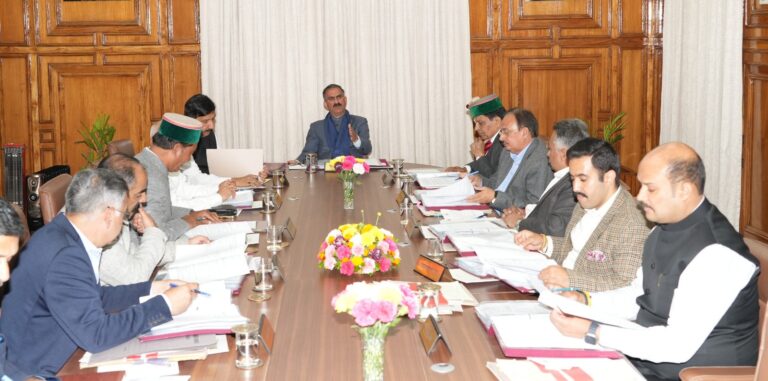 Himachal Cabinet approves EV taxi conversion, solar power subsidy plan