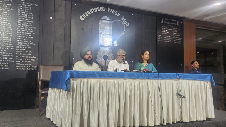 Government must ensure everyone can watch films freely: Vivek Ranjan Agnihotri