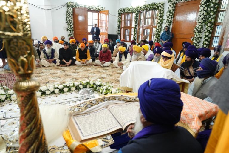 CM Mann, Kejriwal join devotees to pray for Punjab’s progress, prosperity