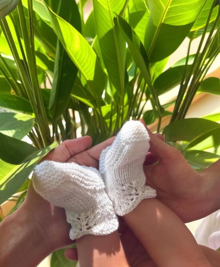 Light, leaves and a legacy of love: Sidharth,Kiara  share first photograph of baby Saraayah