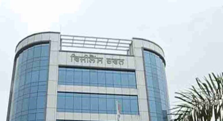 Majithia aide Harpreet Gulati held in alleged illicit fund transfer case