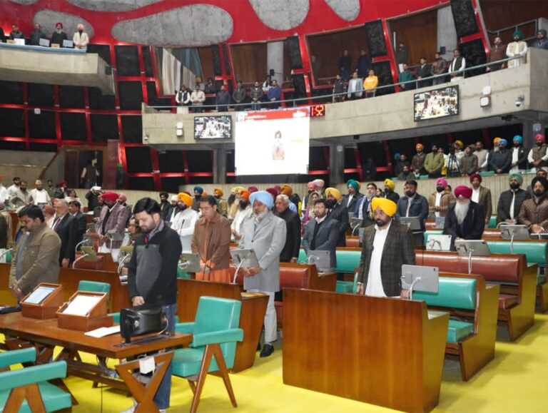 Punjab Assembly pays tribute to supreme sacrifice of four Sahibzadas