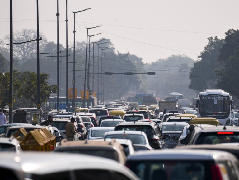 Traffic restrictions in New Delhi on January 22 for Beating Retreat rehearsal