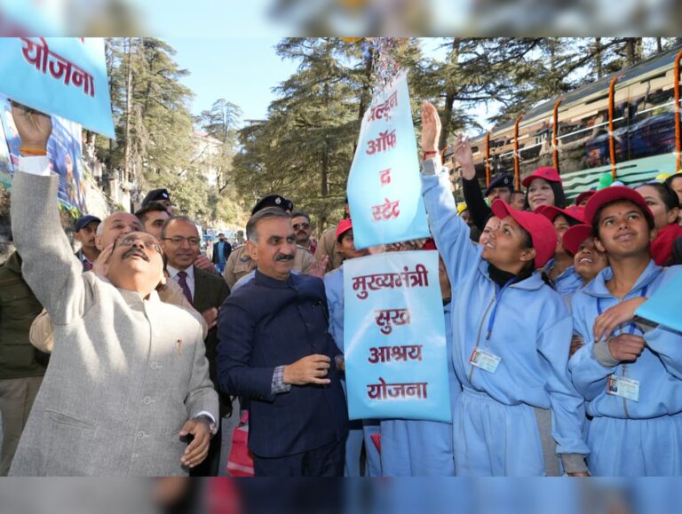 CM Sukhu flags off educational tour for 52 ‘Children of State’