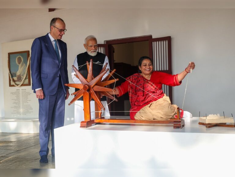 PM Modi visits Sabarmati Ashram with German Chancellor
