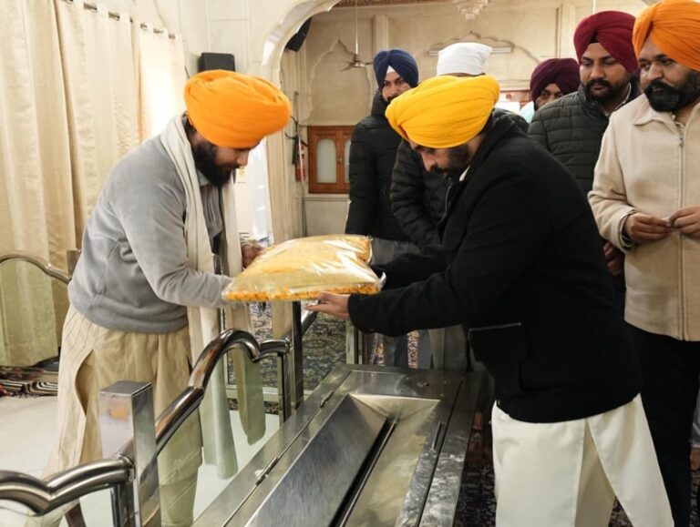 CM Mann reaffirms faith in Akal Takht, rejects any challenge to its authority