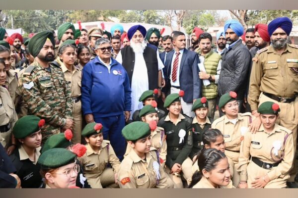 Governor Gulab Chand Kataria’s