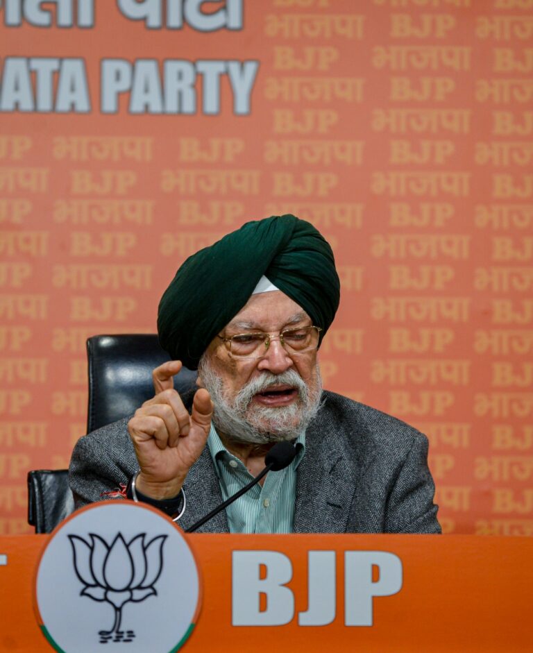 Entire Sikh community anguished over Rahul calling Bittu traitor: BJP