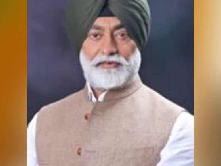 Punjab Cong delegation meets governor over partial demolition of MLA Khaira’s property