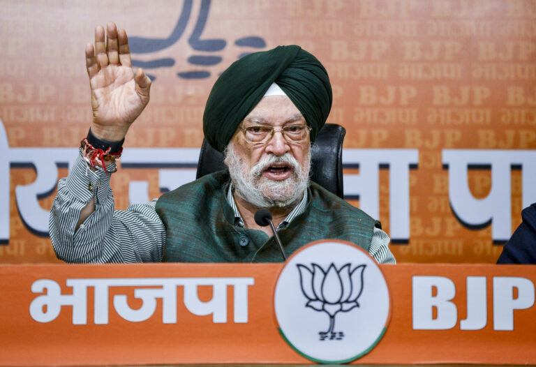 Gandhi indulging in ‘innuendo, smear campaign’ against me: Puri on Epstein meetings