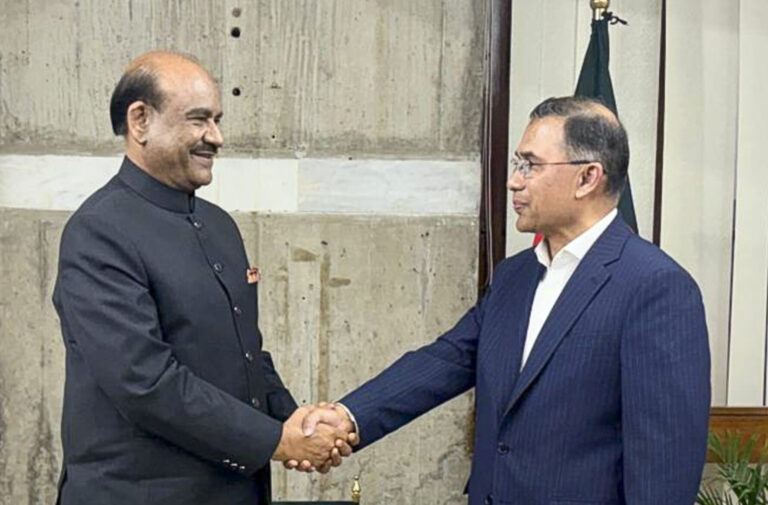 Modi invites Bangladesh PM to visit India, says looking forward to working closely
