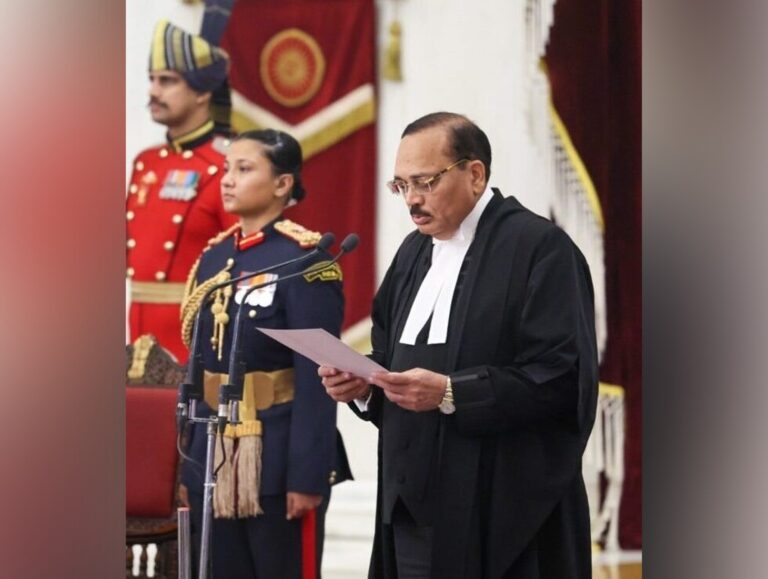 ‘Gunda Raj’ unacceptable to us: CJI to lawyer who accused physical assault inside courtroom