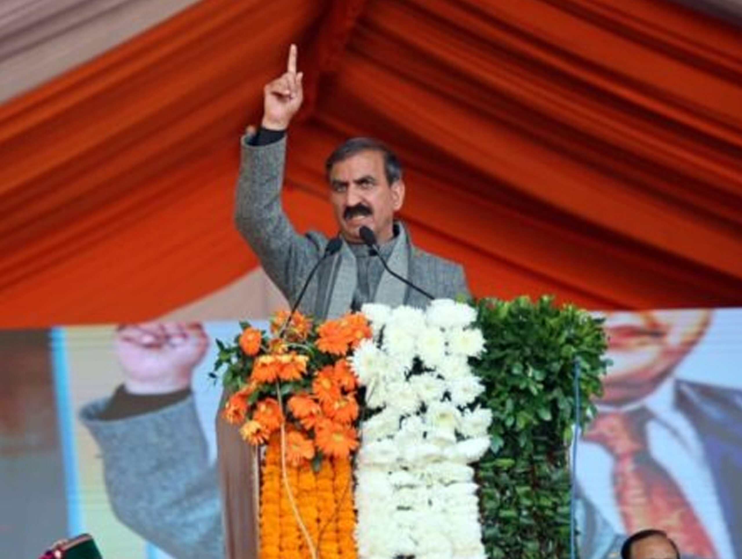 Himachal Pradesh CM directs officials to prepare new 'Essential Drugs' list