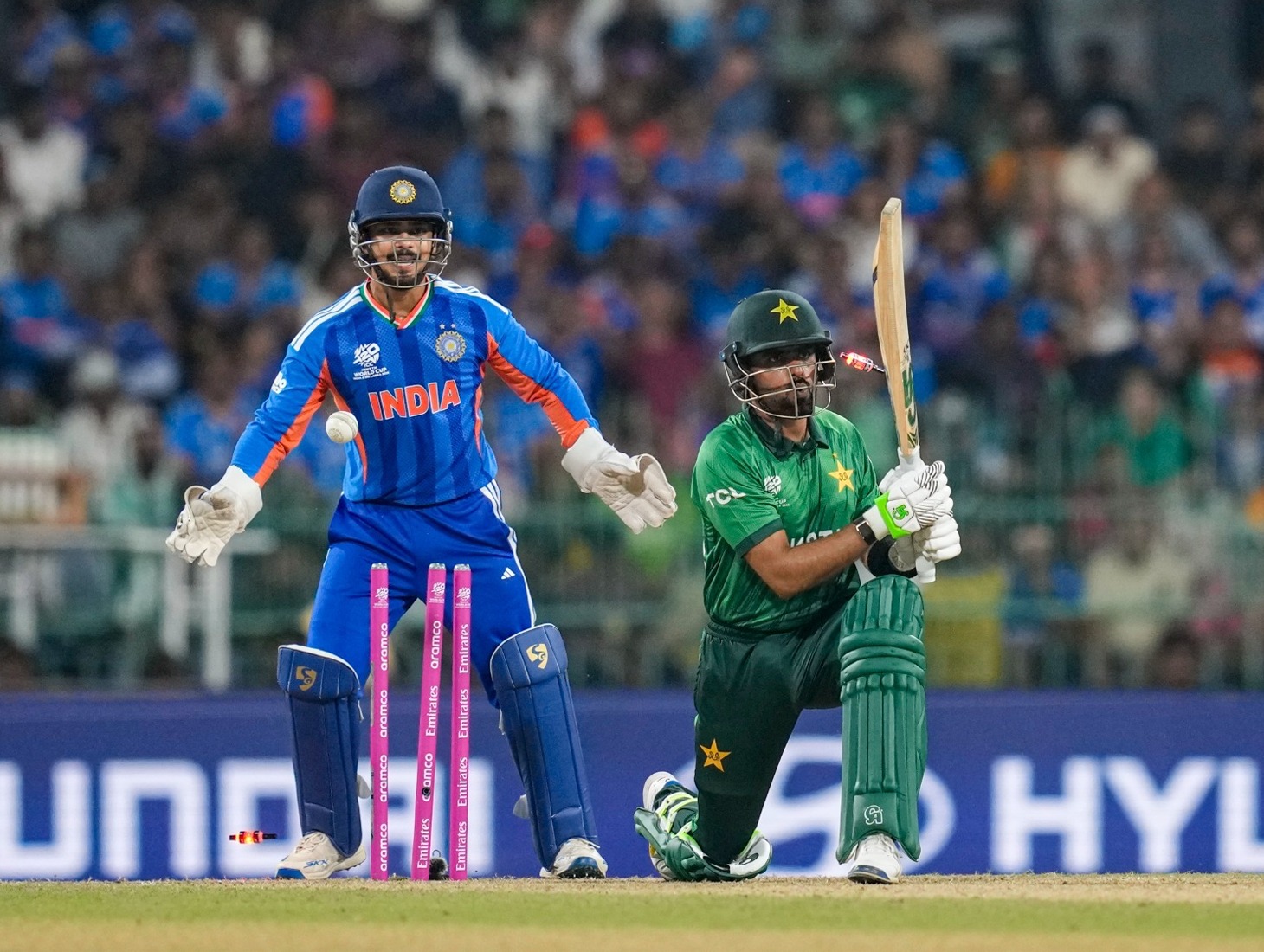 Livid former Pak players