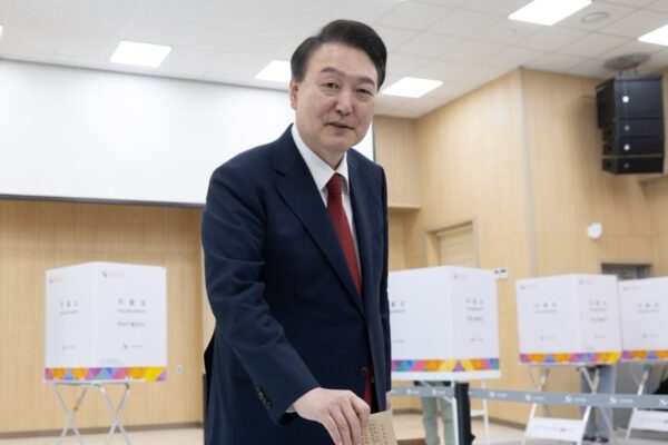 Yoon receives life sentence for imposing martial law