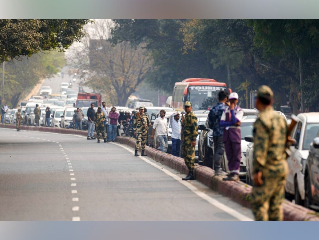 Traffic in Delhi