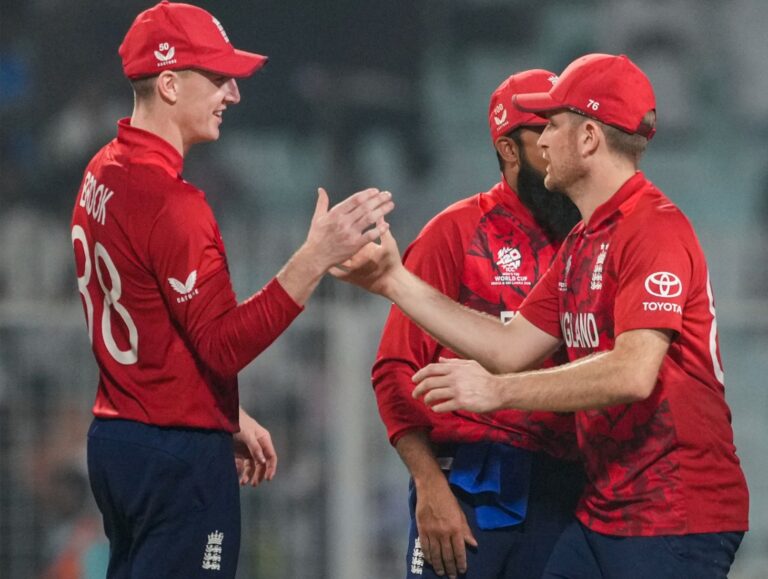 Spinners in focus as England, Pakistan eye crucial Super Eights points
