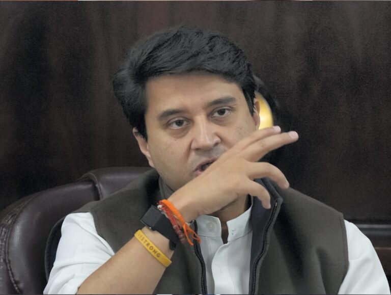 Jyotiraditya Scindia Slams ‘Absurd’ Hospitality Demands for BSNL Director’s Prayagraj Visit, Issues Show-Cause Notice
