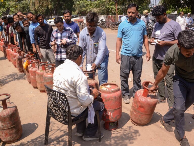 Delhi: Gas agency owner booked for LPG hoarding; 459 cylinders seized