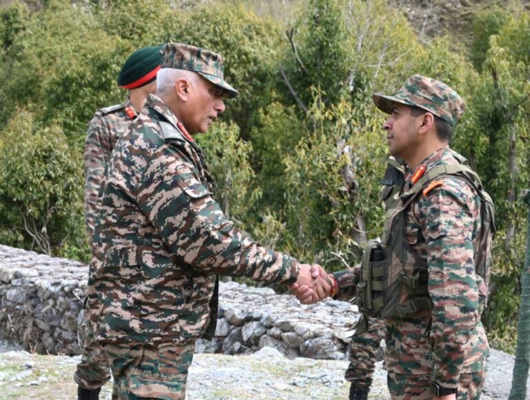 Rising Star Corps GoC reviews operation preparedness of troops in Kathua