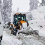 Heavy Snowfall Disrupts Jammu Roads, BRO Intensifies Clearance Work