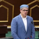 Omar Abdullah Assures No Shortage of Essentials, Urges Unity Amid Global Tensions