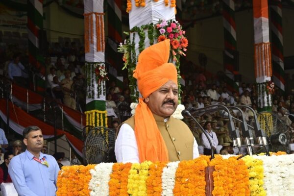 Farooq Abdullah narrowly escapes gun attack at Jammu wedding function