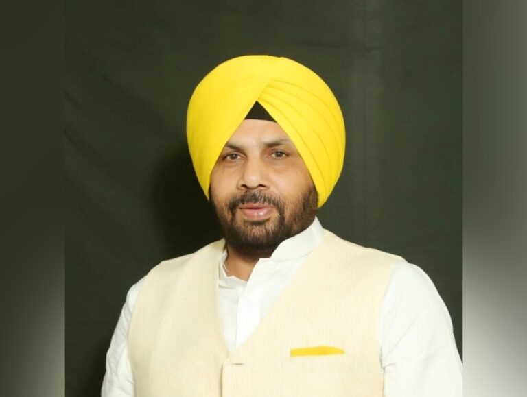 Punjab minister Harbhajan Singh leads protest against LoP Bajwa for ‘objectionable’ remarks