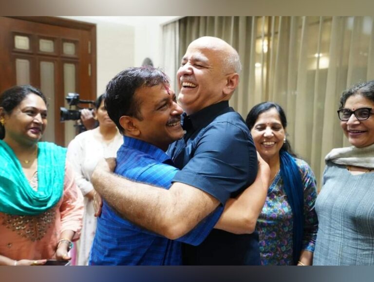 Excise case: Kejriwal, Sisodia get time till April 6 to reply to CBI plea