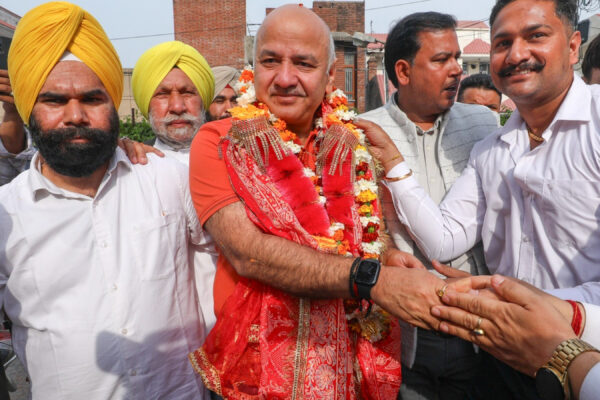 Sisodia Says Will Follow Legal Process After Delhi HC Notice in Excise Policy Case