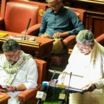 Siddaramaiah announces social media ban