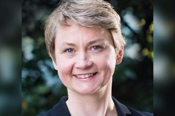 Yvette Cooper urges reopening of Strait of Hormuz