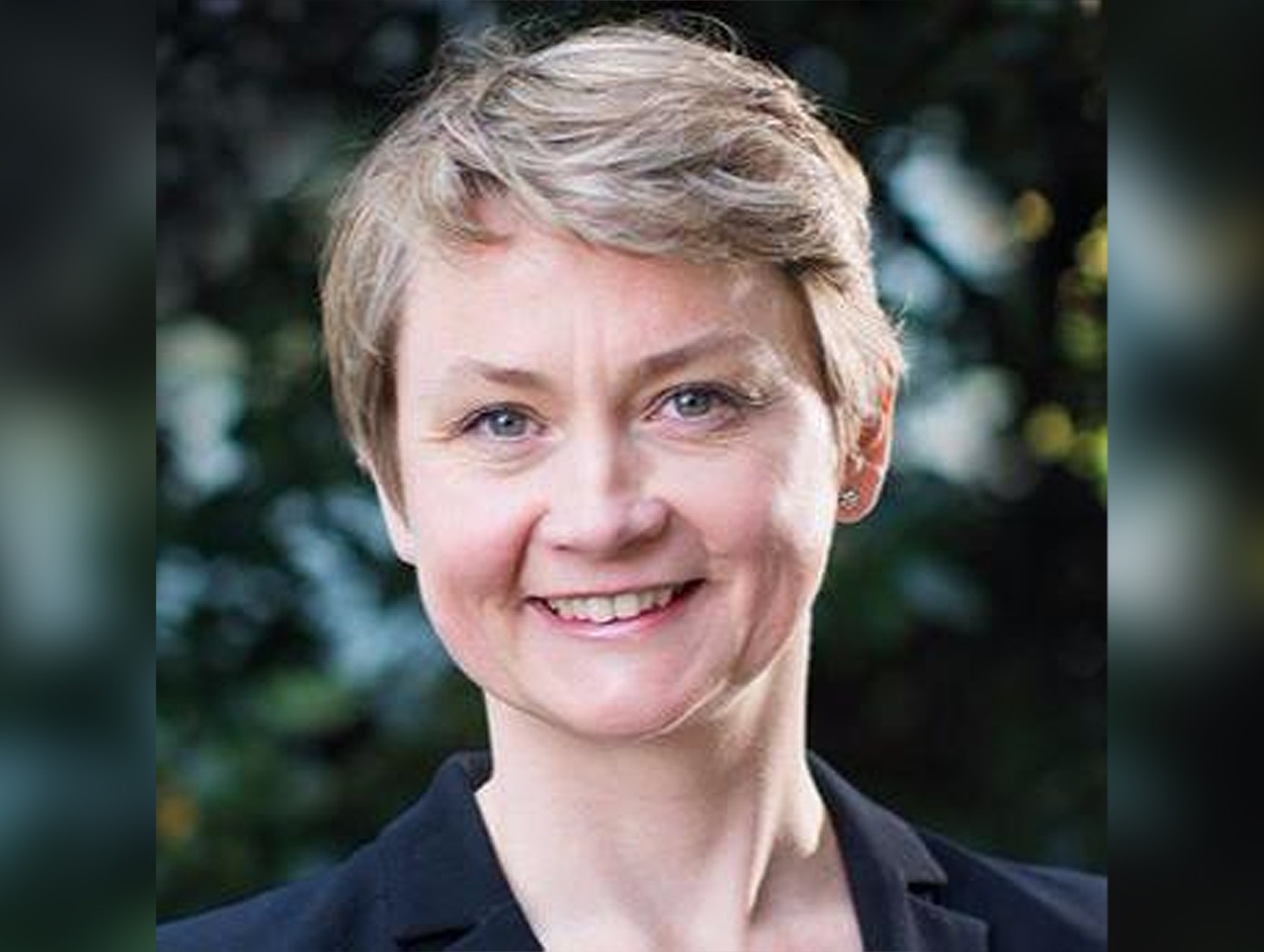 Yvette Cooper urges reopening of Strait of Hormuz