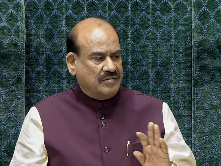 Speaker asks govt to educate MPs on crop insurance scheme