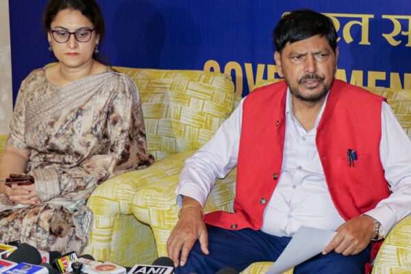 Ramdas Athawale urges Naxalites to join mainstream, condemns attack on Farooq Abdullah