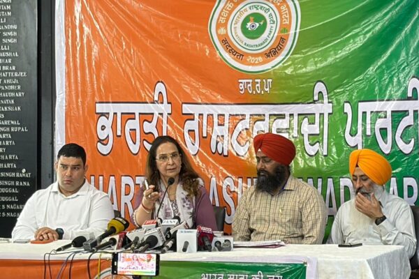 Sidhu Raises Farmers’ Concerns, Calls for Transparent Inquiry
