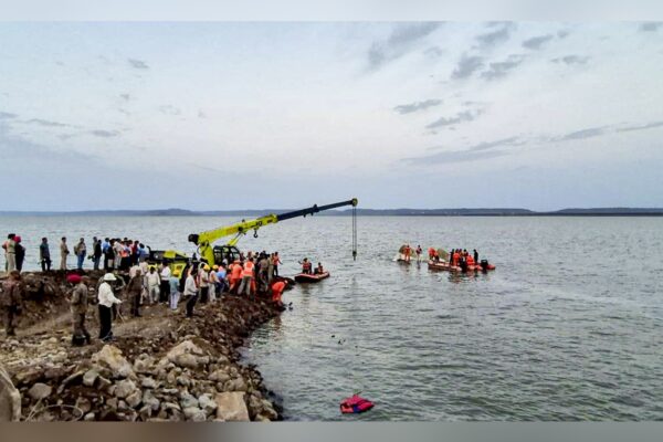 Search Intensifies After Deadly Jabalpur Boat Mishap