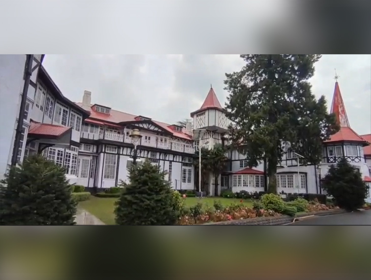 Lok Bhawan