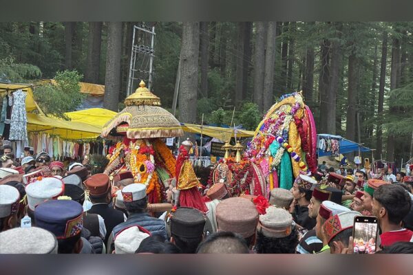 Maa Hidimba Fair Draws Thousands in Manali